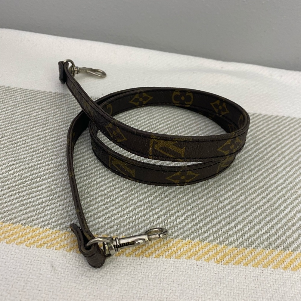 🌺AUTHENTIC LOUIS VUITTON STRAP